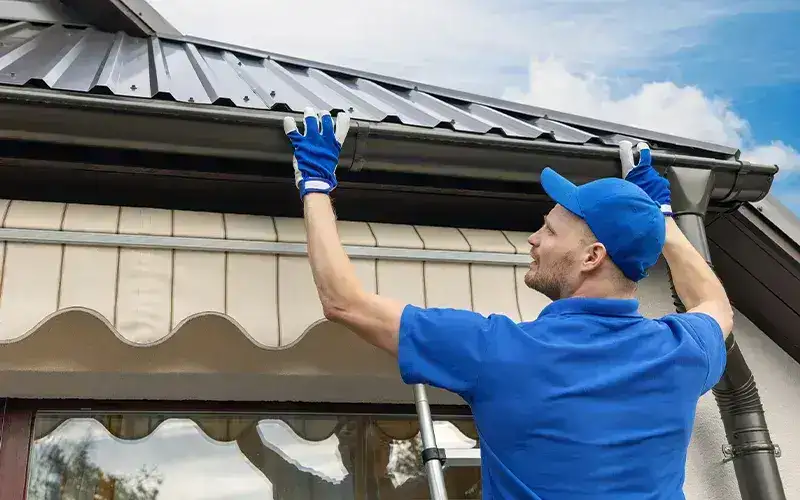 Roof Replacement & Repairing Services Manhattan